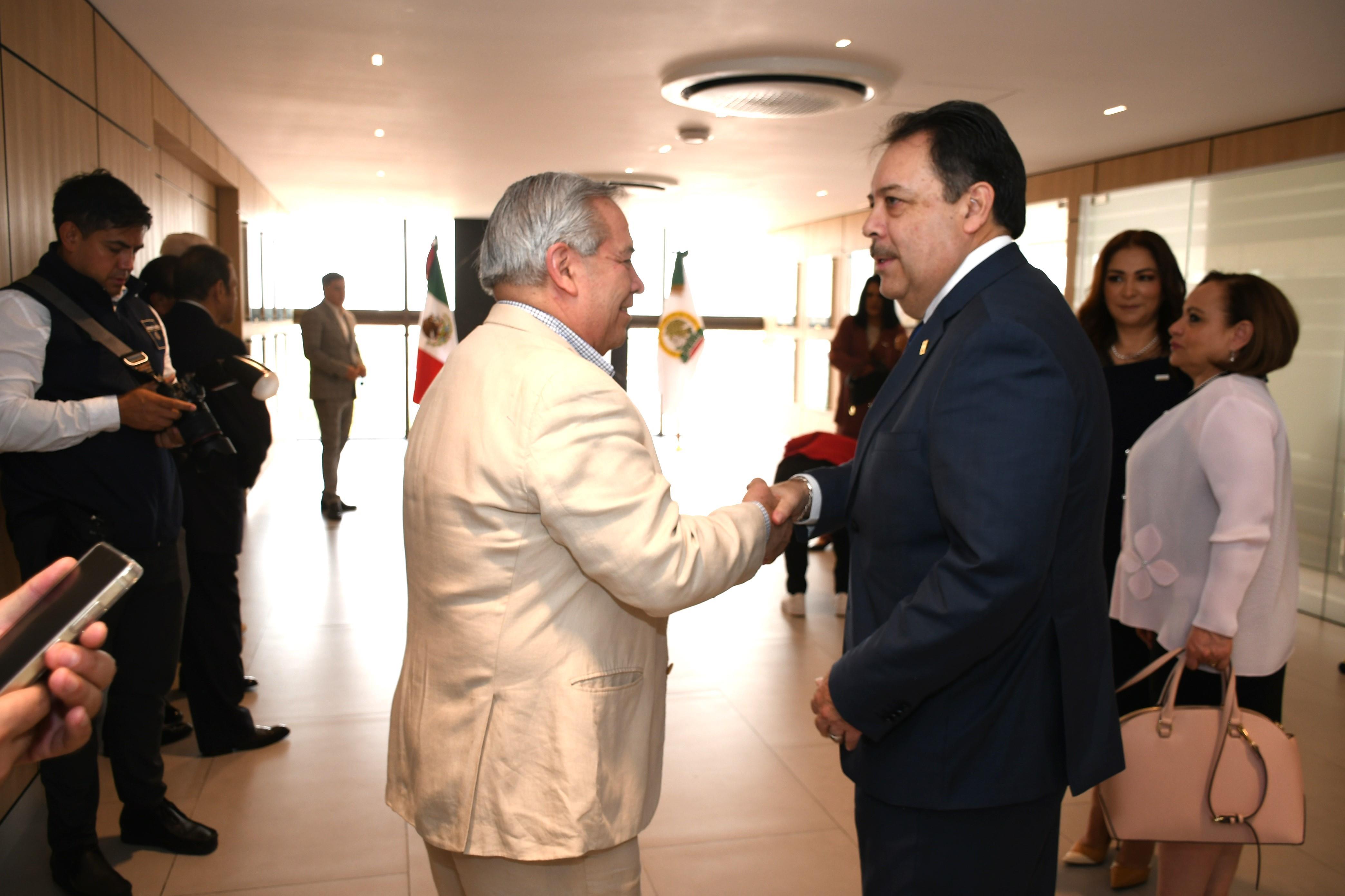 Ceremonia de Develación e Inauguración del Salón “Presidentes” de la FSTSE, un espacio para la memoria y el futuro